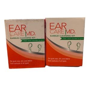 Ear Care MD Earbud Cleaning Kit for Earbuds Cleaning  Brush Earphones X2 NEW